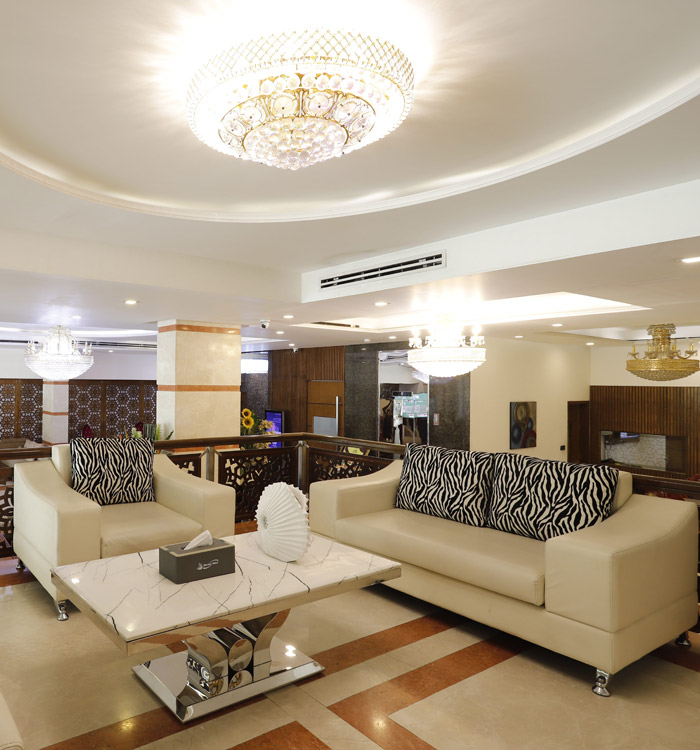 Cafe Lounge